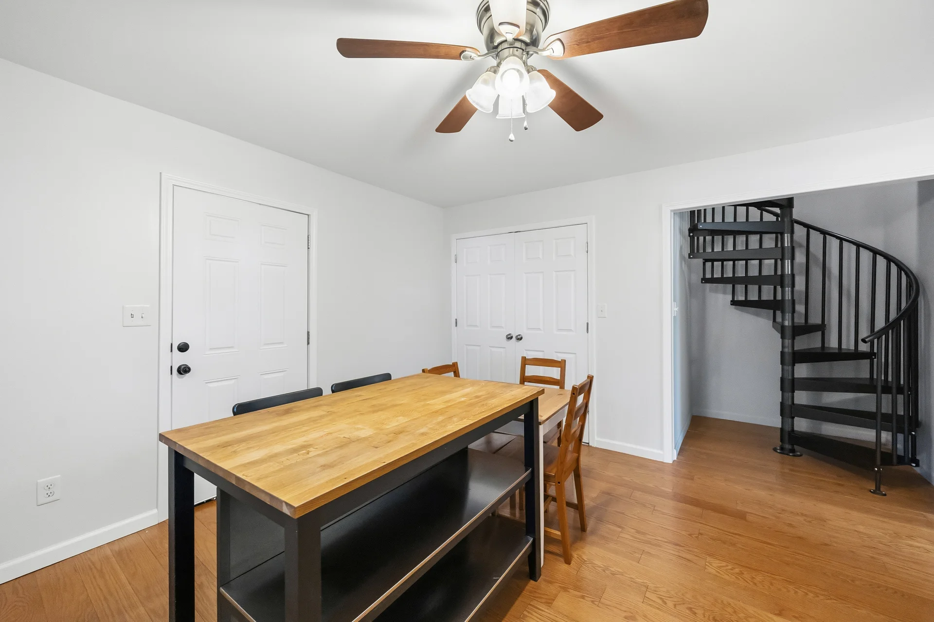 Interior Photo
