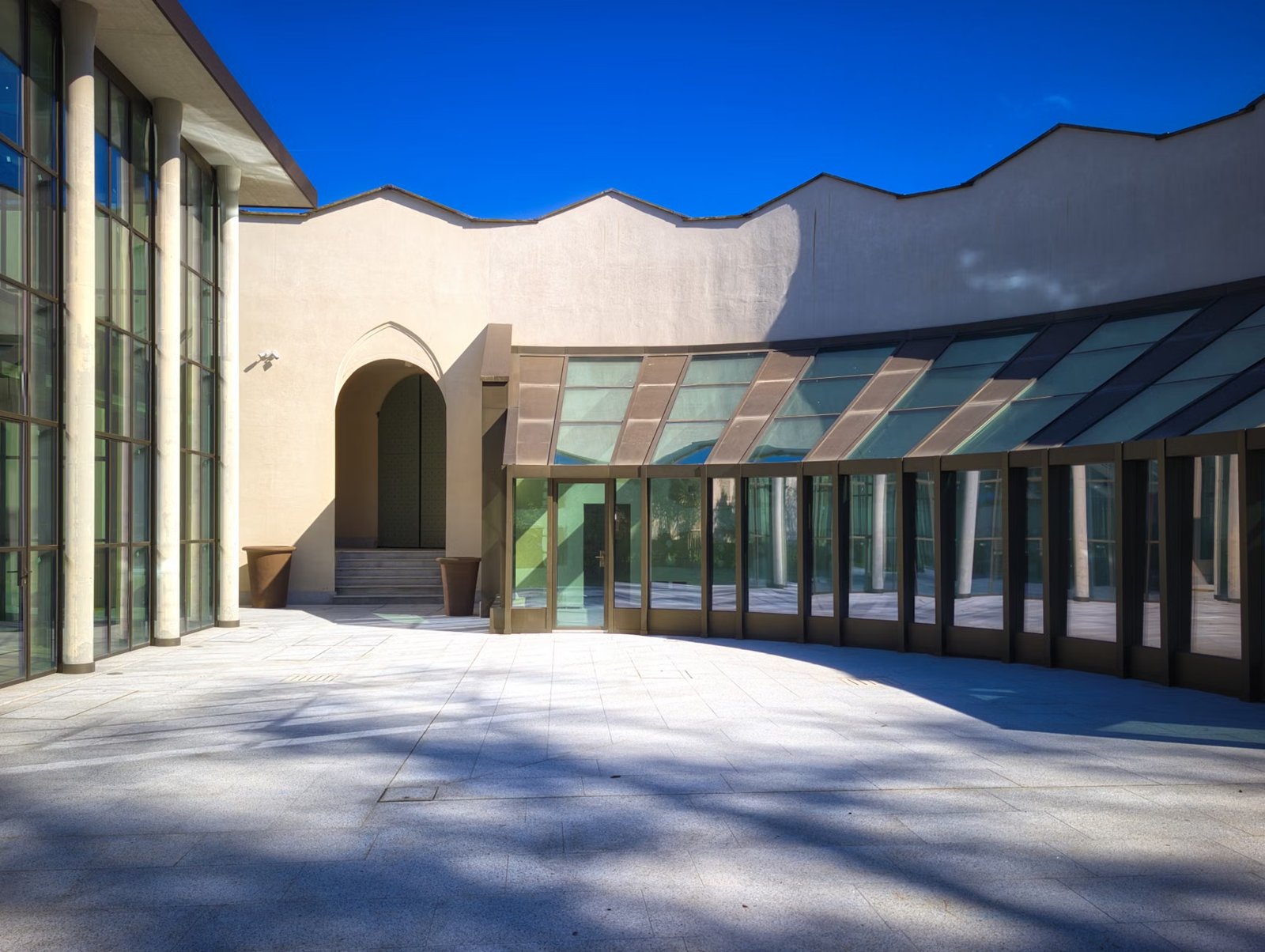 The Dorothy and Charles Mosesian Center for the Arts