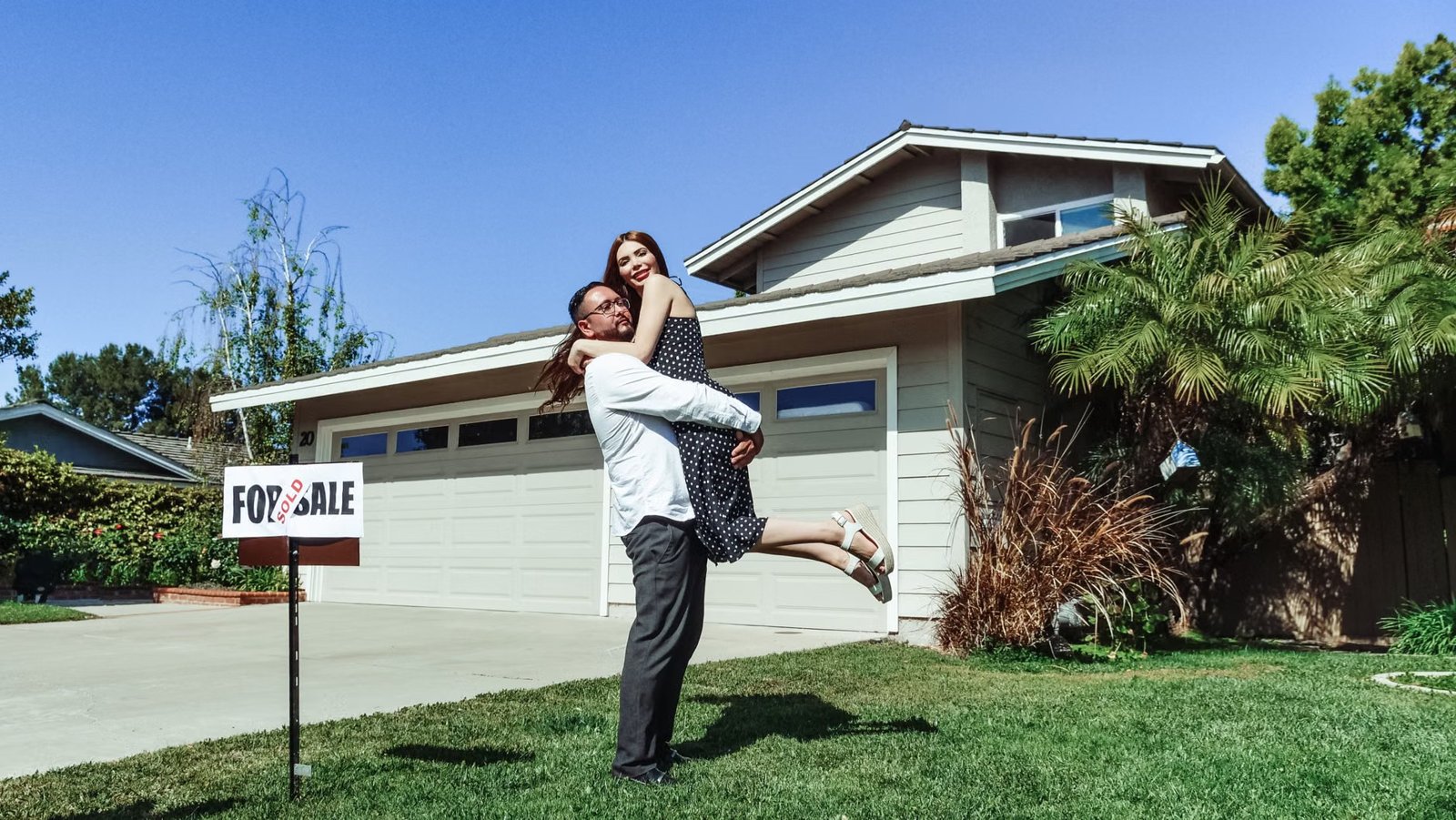 Marriage & Mortgages: What Couples Need to Know Before Buying