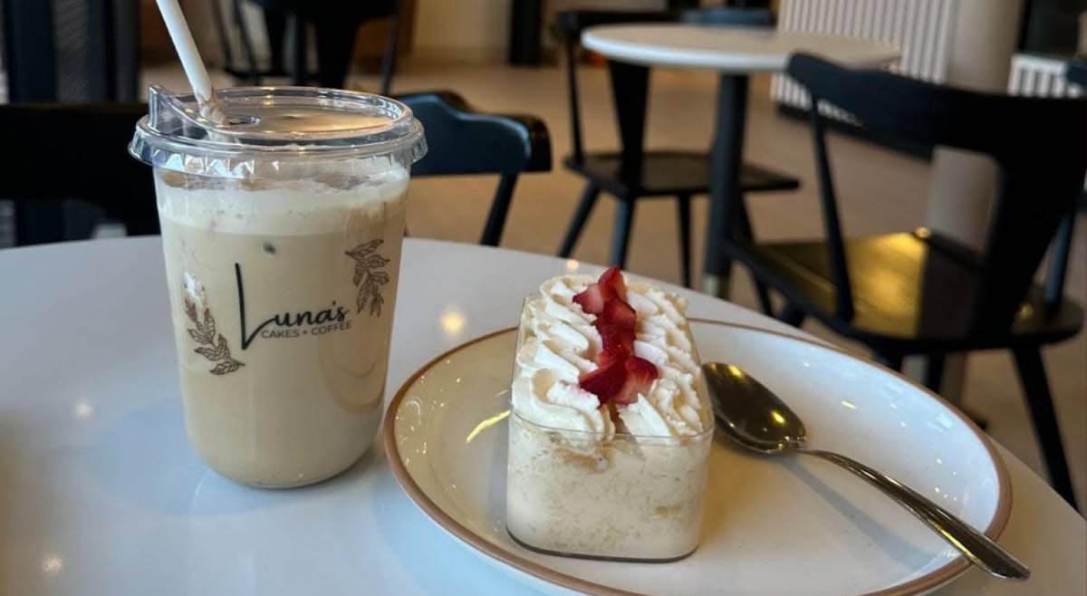 Luna's Cakes & Coffee