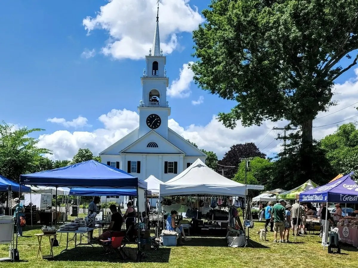 Dedham Farmers Market (Summer)