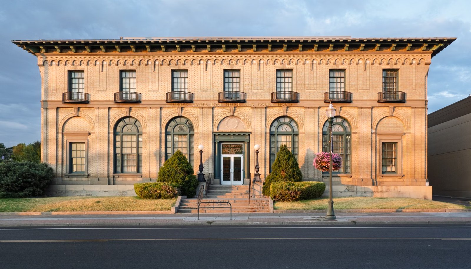 Hyde Community Center