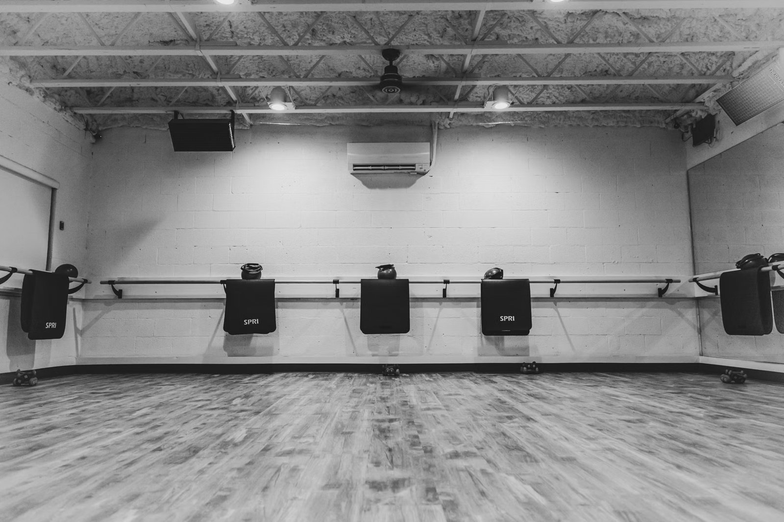 Barre Groove