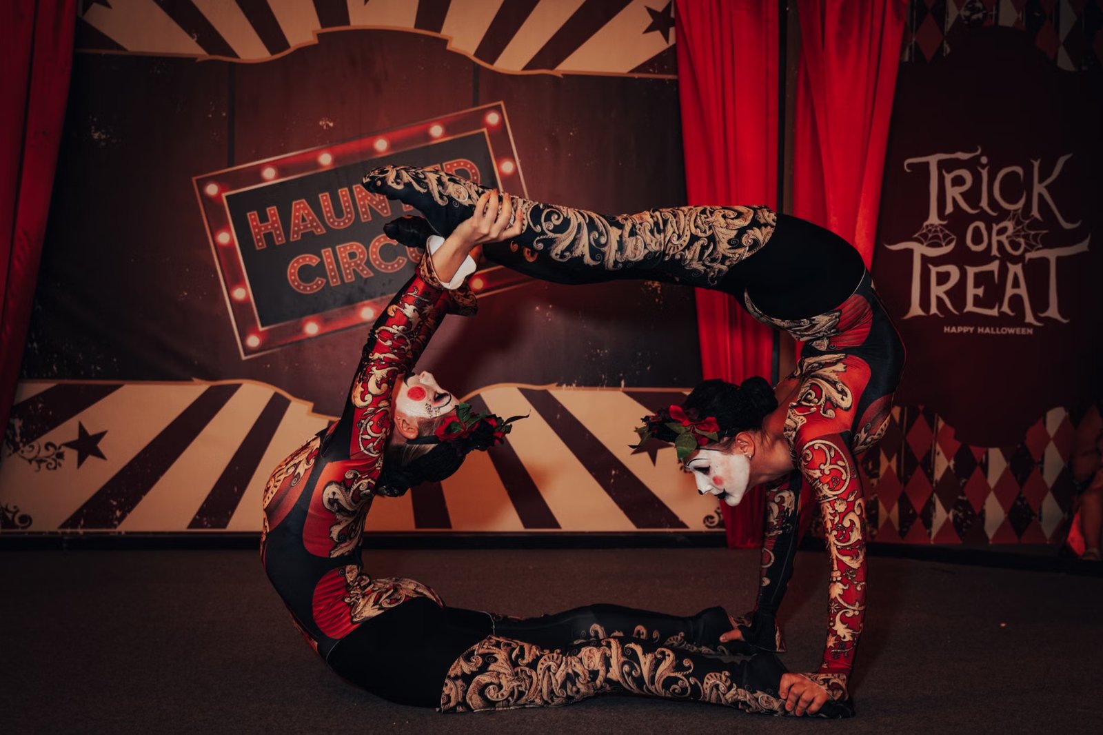 Flip Circus (Sept 25 - Oct 12)